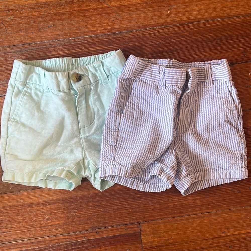 Set of two pairs of boys Janie and Jack shorts size 6-12 mos..